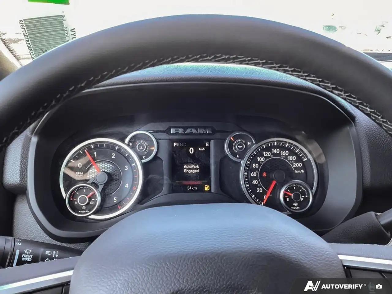 RAM 3500 снимка RAM 3500