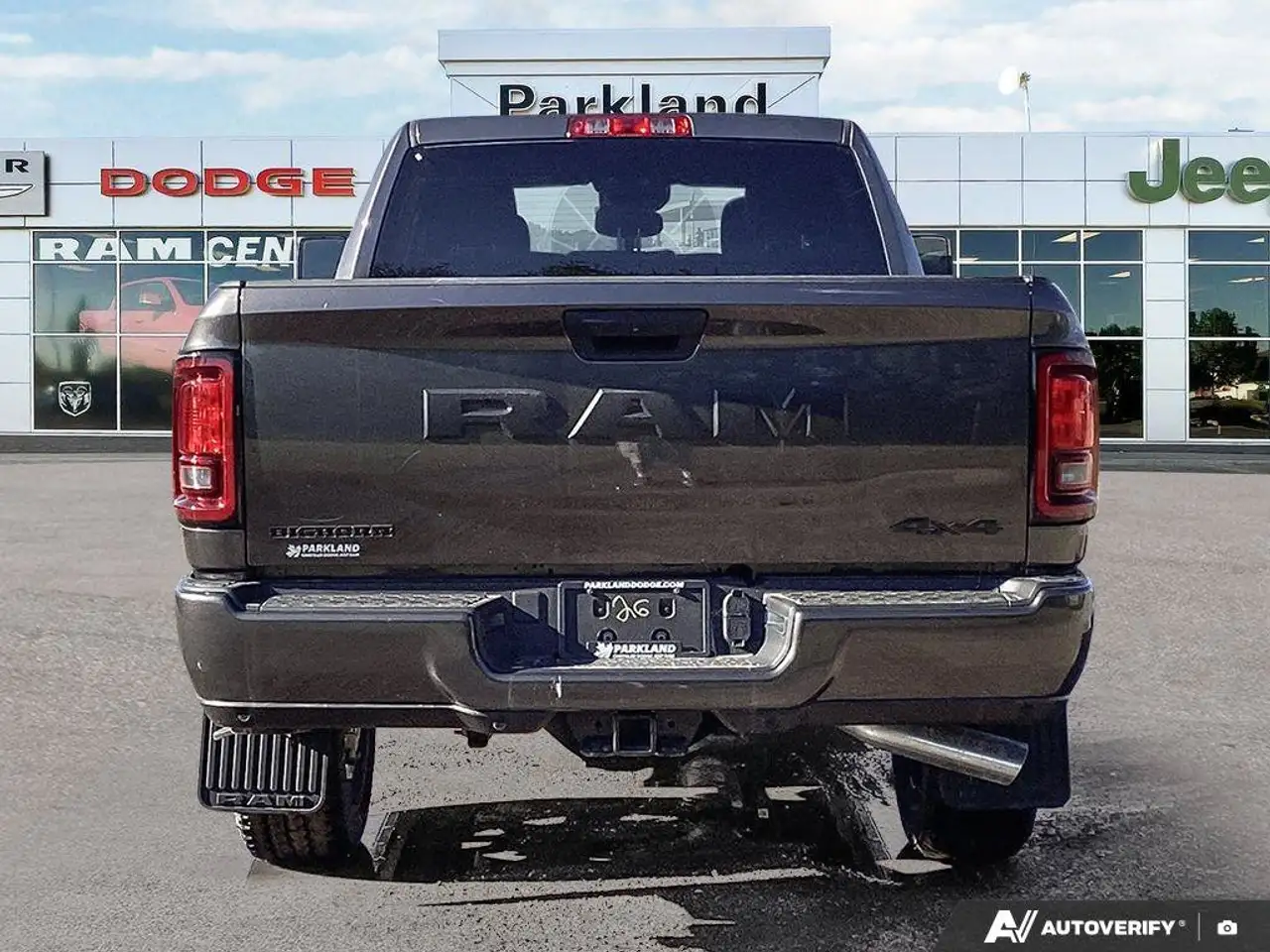 RAM 3500 снимка RAM 3500