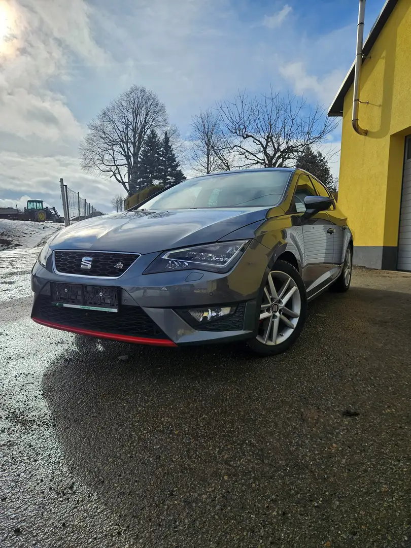 SEAT Leon Leon FR 2,0 TDI CR Start-Stopp FR Start-Stopp Grau - 2
