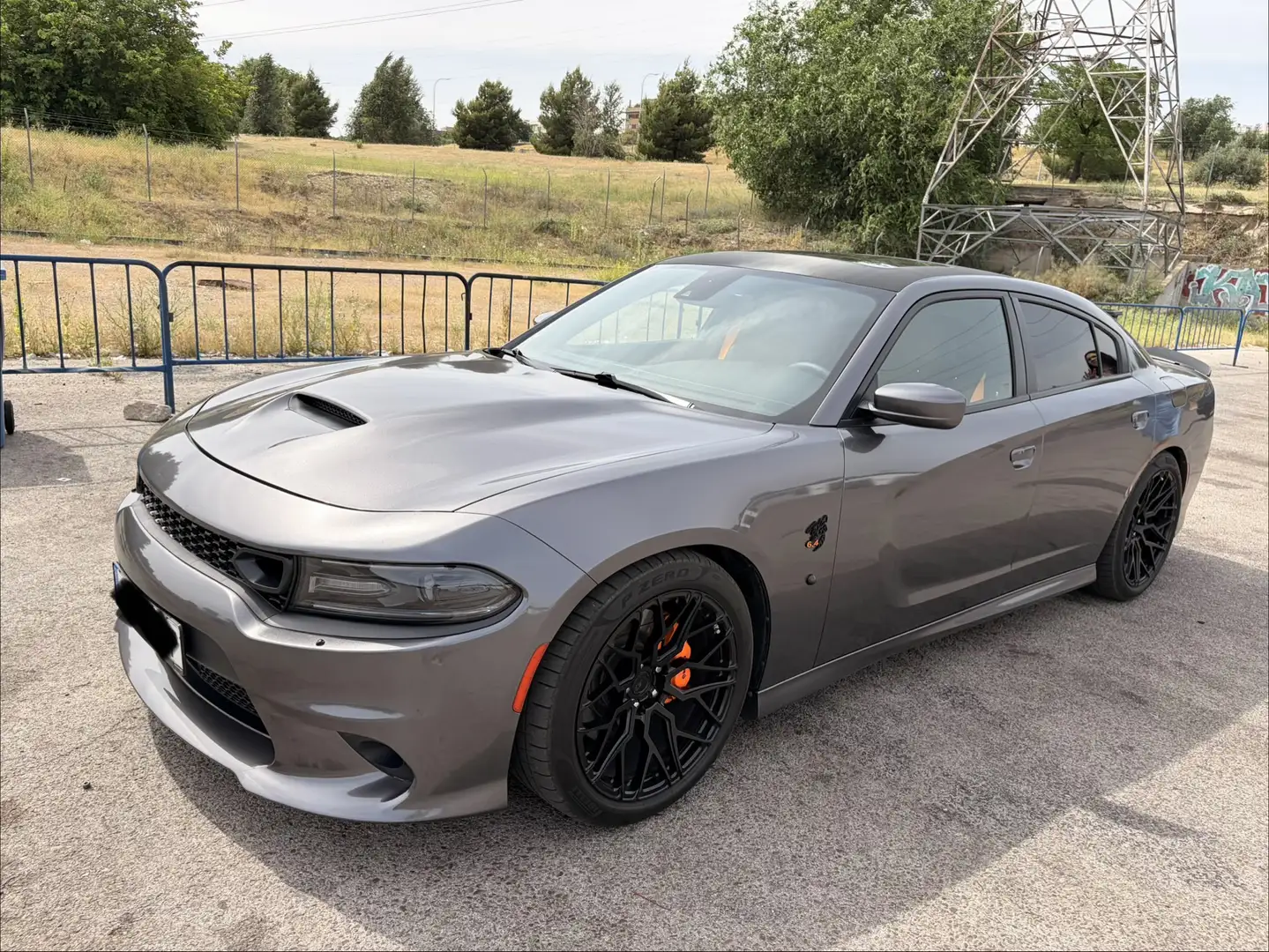 Dodge Charger Scat Pack 392 Hemi Gris - 1