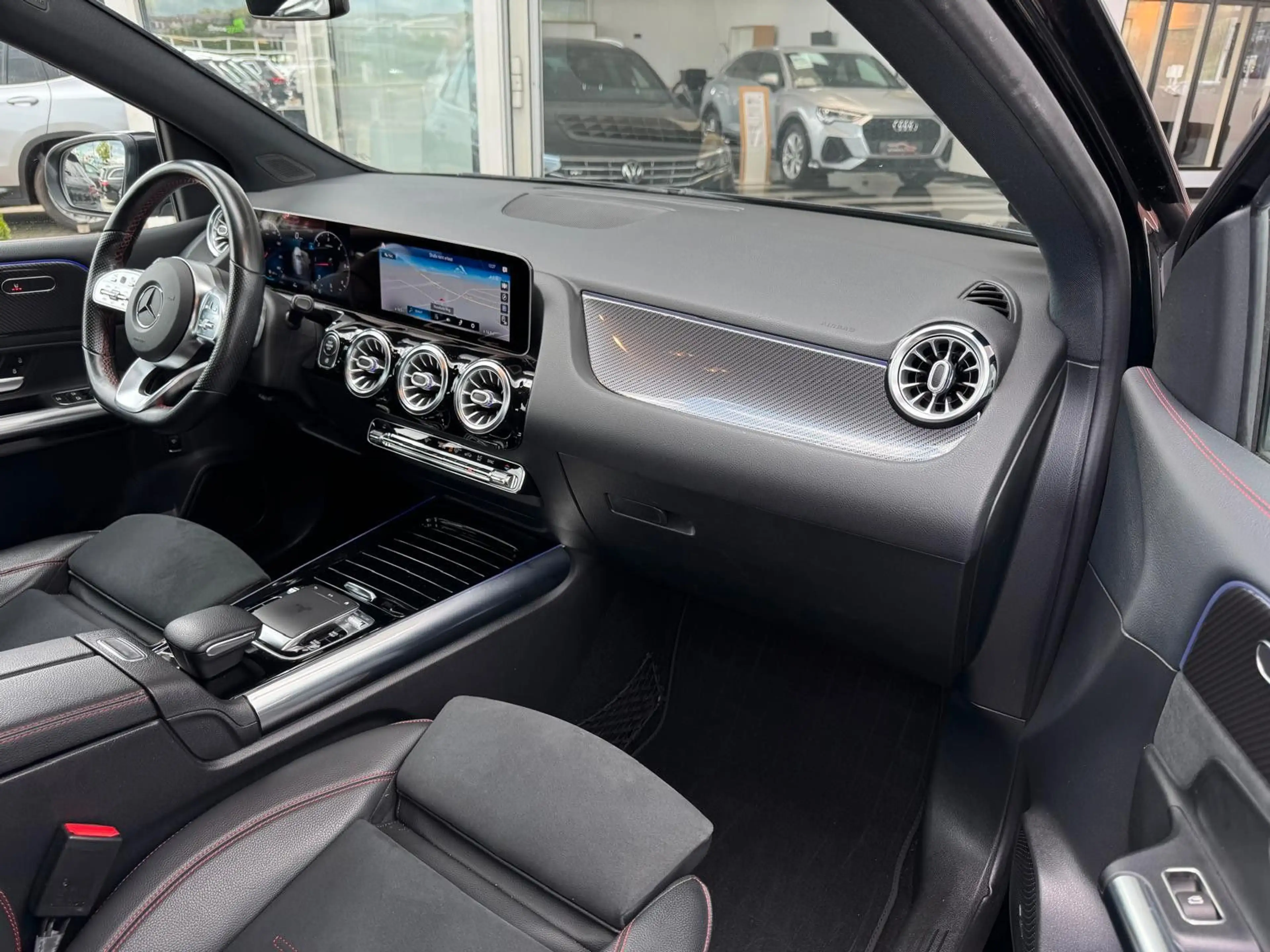 Mercedes-Benz B 220 d 8G-DCT"AMG"AHK"KEYLESS"ACC"SPUR ASS."SHZ — photo 14