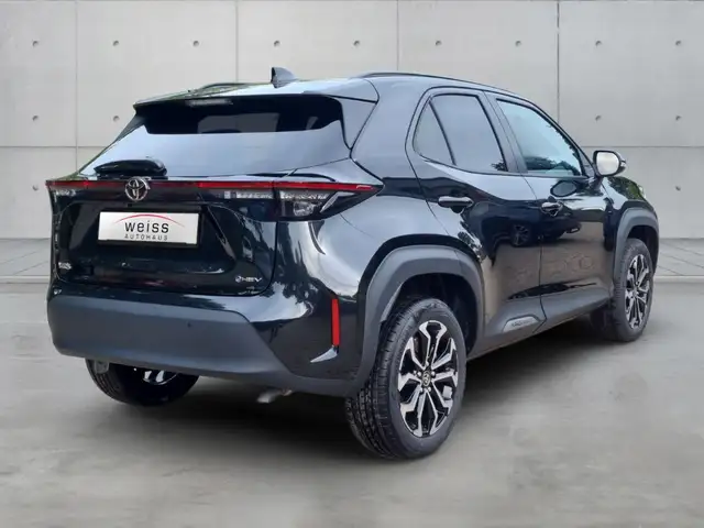 Toyota Yaris Cross view 2