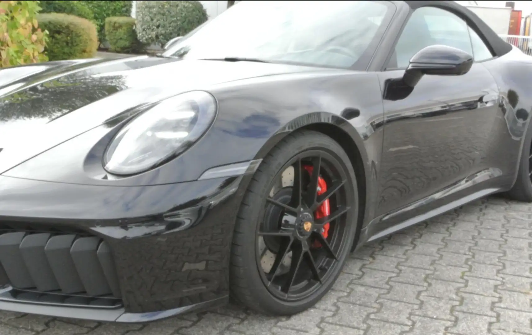 Porsche 992 Carrera GTS T-Hybrid Cabrio,ACC,matrix,18 we Noir - 2