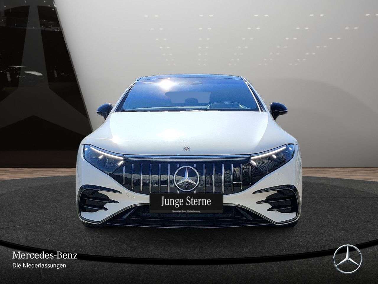 Mercedes-Benz EQS