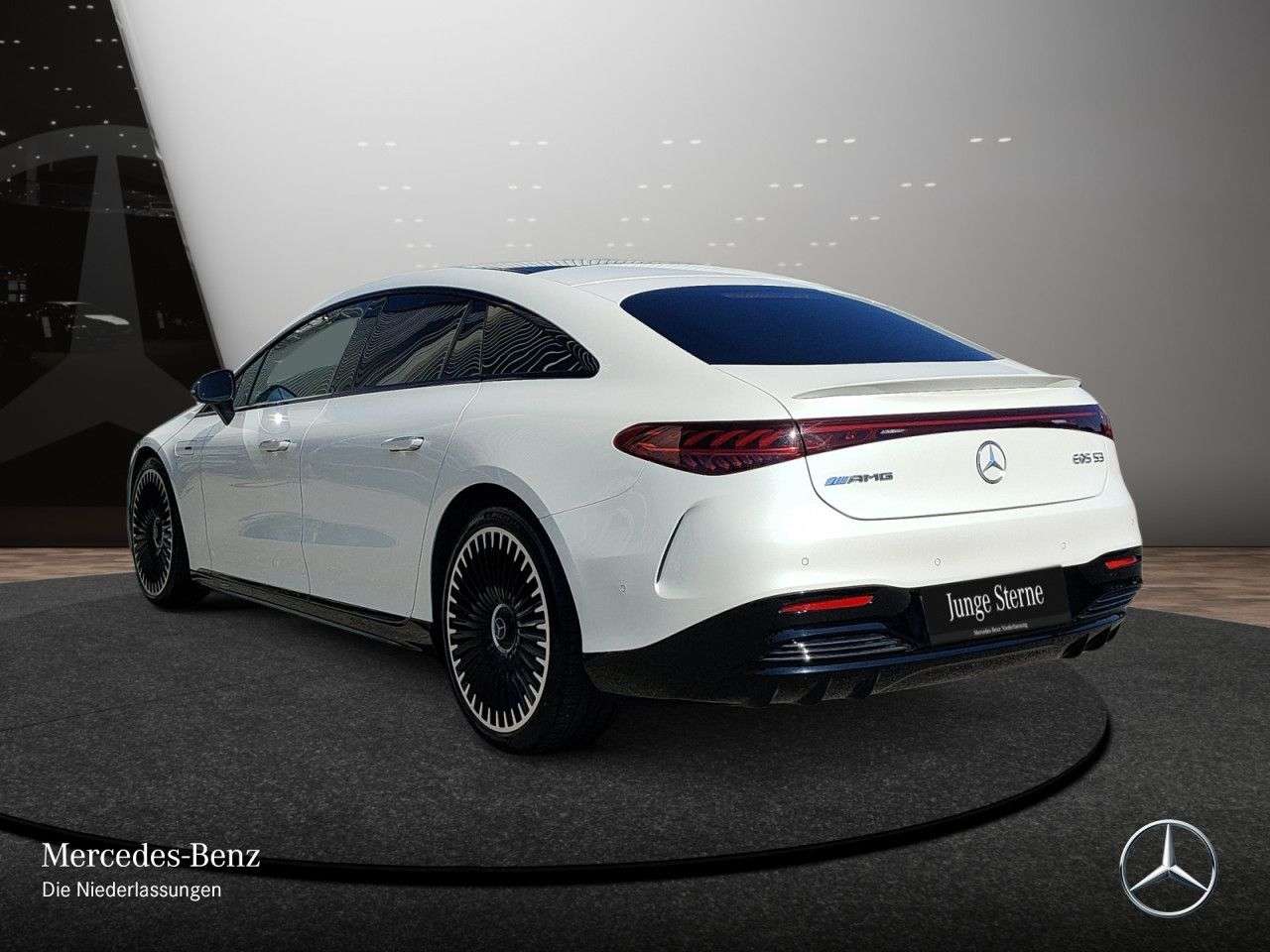 Mercedes-Benz EQS