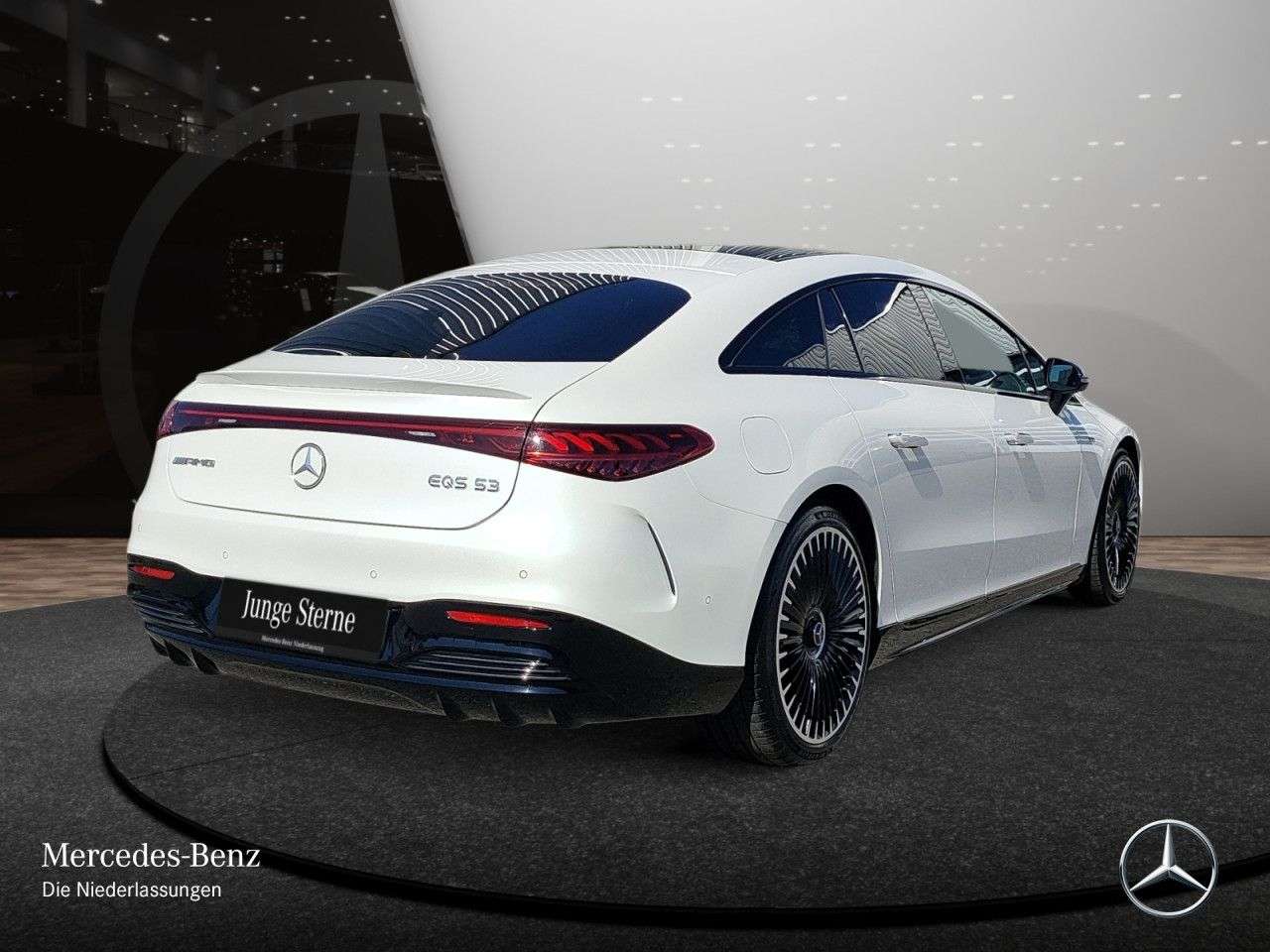 Mercedes-Benz EQS