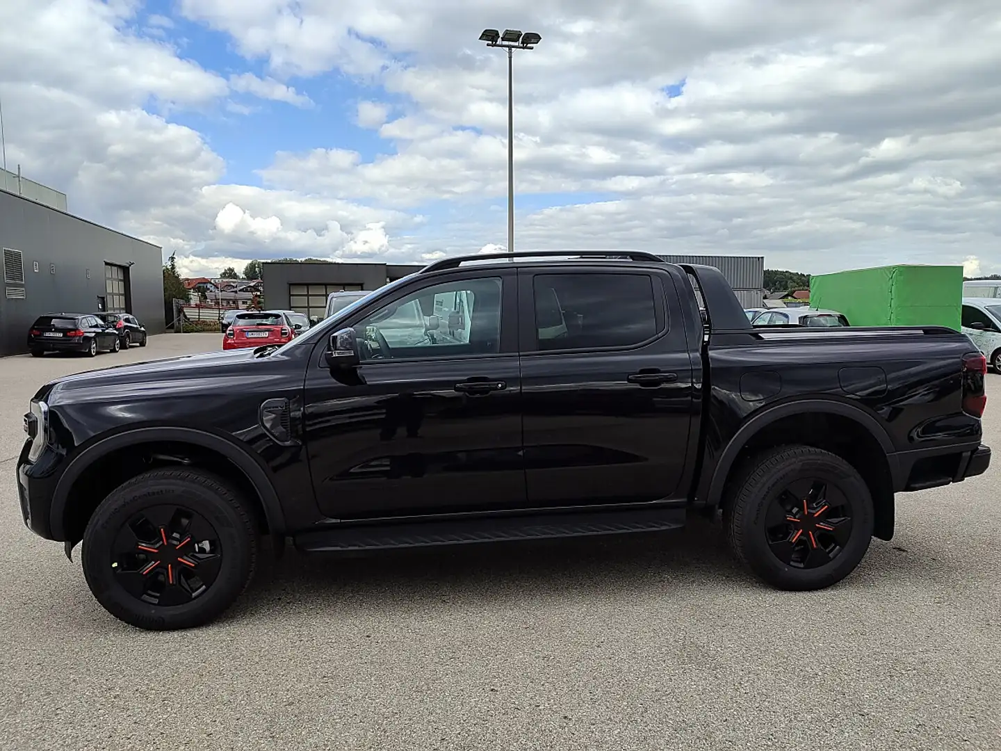 Ford Ranger Ranger Doppelkabine Wildtrak e-4WD 2.3 EcoBoost... Schwarz - 2