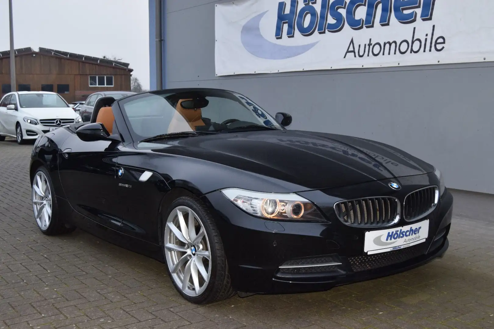BMW Z4 !AUTOMATIK! Navi,Leder,Xenon,Sitzh,Parks,V&H,, Schwarz - 1