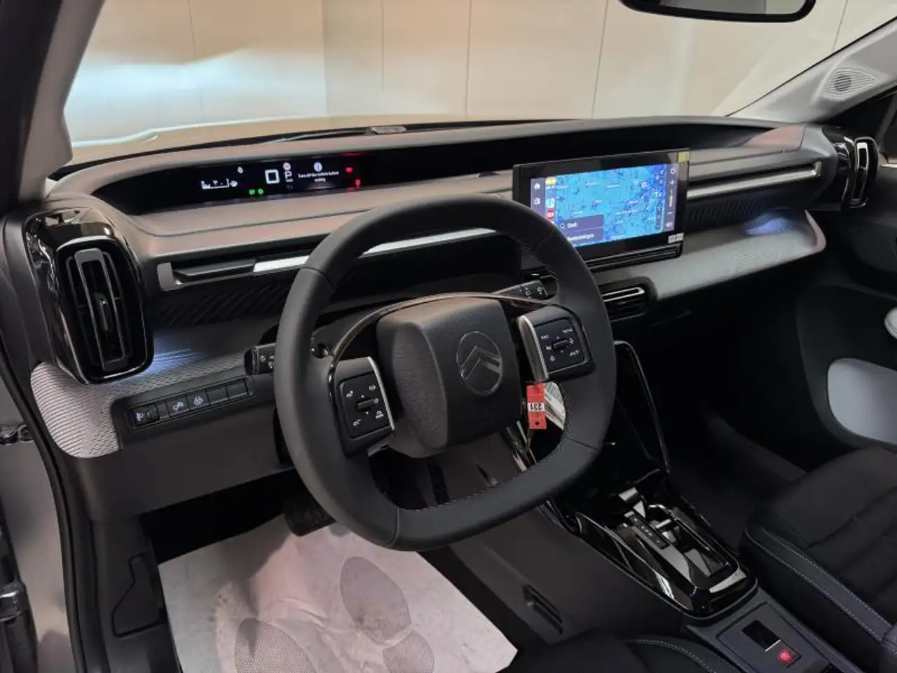 Citroen C3 Aircross 1.2 MHEV MAX 145 e-DCS6 LED GPS CAMERA CARPLAY PDC, миниатюра 18