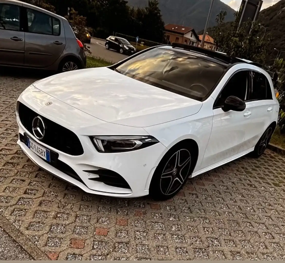 Mercedes-Benz A 220 A 220 Premium auto premium night amg line Bianco - 1