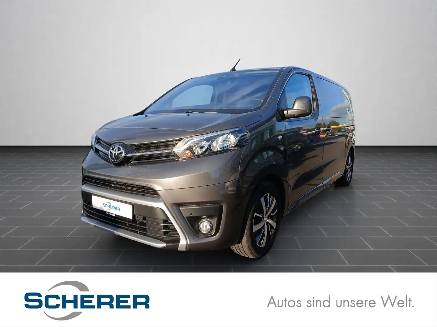 Toyota Proace Verso 2.0 D-4D Team D L1 Navi HuD Sitzhei Gris - 1