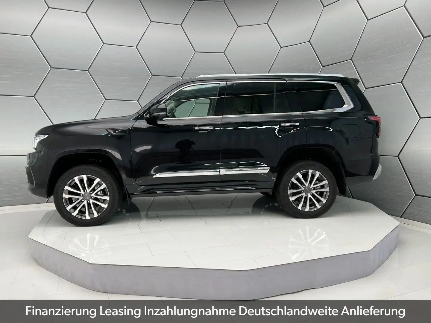 BAIC BJ60 Flagship 2.0T 4WD 48V 360°Kamera Leder LED Schwarz - 2