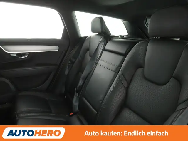 Volvo V90 view 14