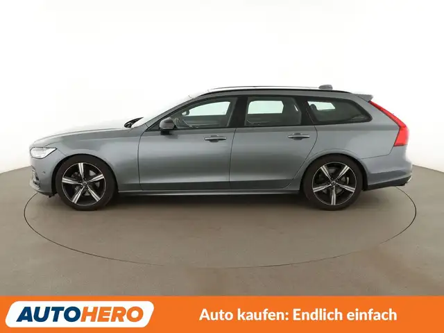Volvo V90 view 3