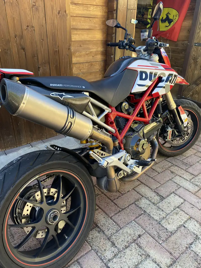 Ducati Hypermotard 1100 s - 1