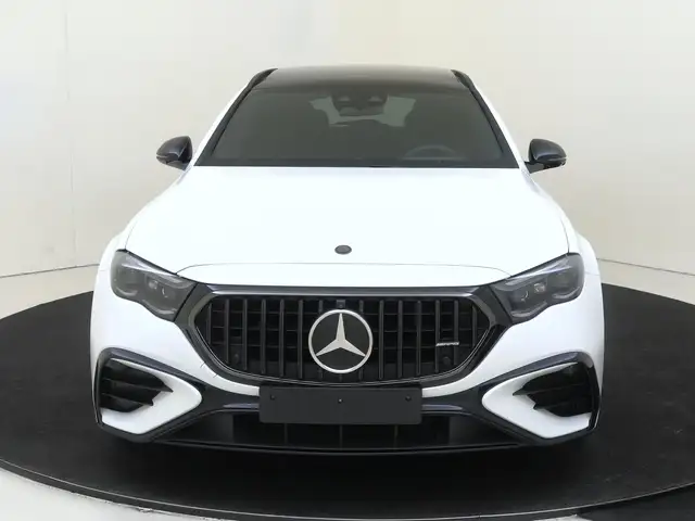 Mercedes-Benz E-Class view 6