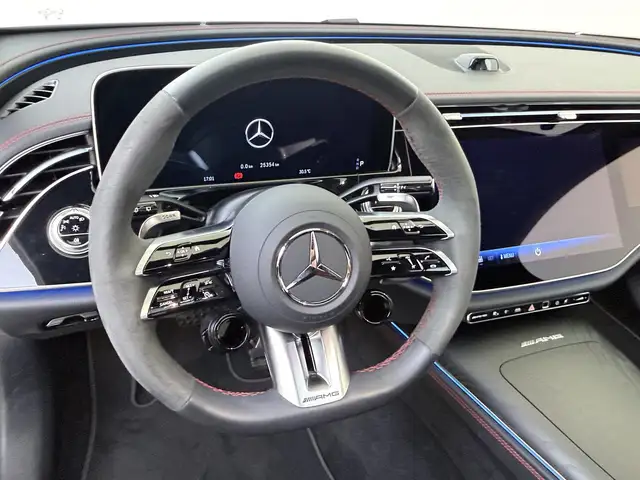 Mercedes-Benz E-Class view 10