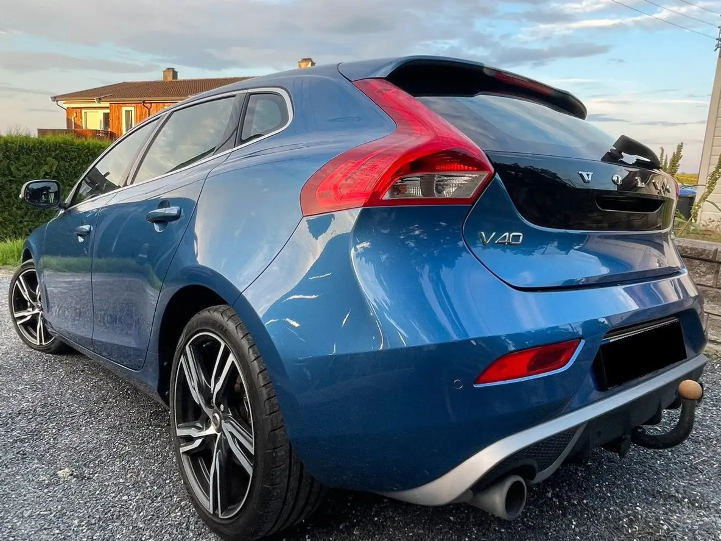 Volvo V40 V40 D2 Geartronic RDesign Blau - 2