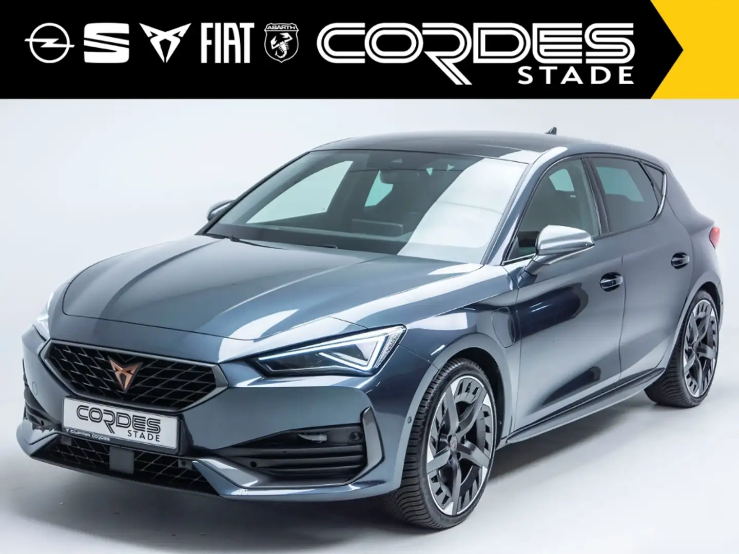 CUPRA Leon VZ e-Hybrid 1.4 Allwetter PDC Navi (229) Šedá - 2