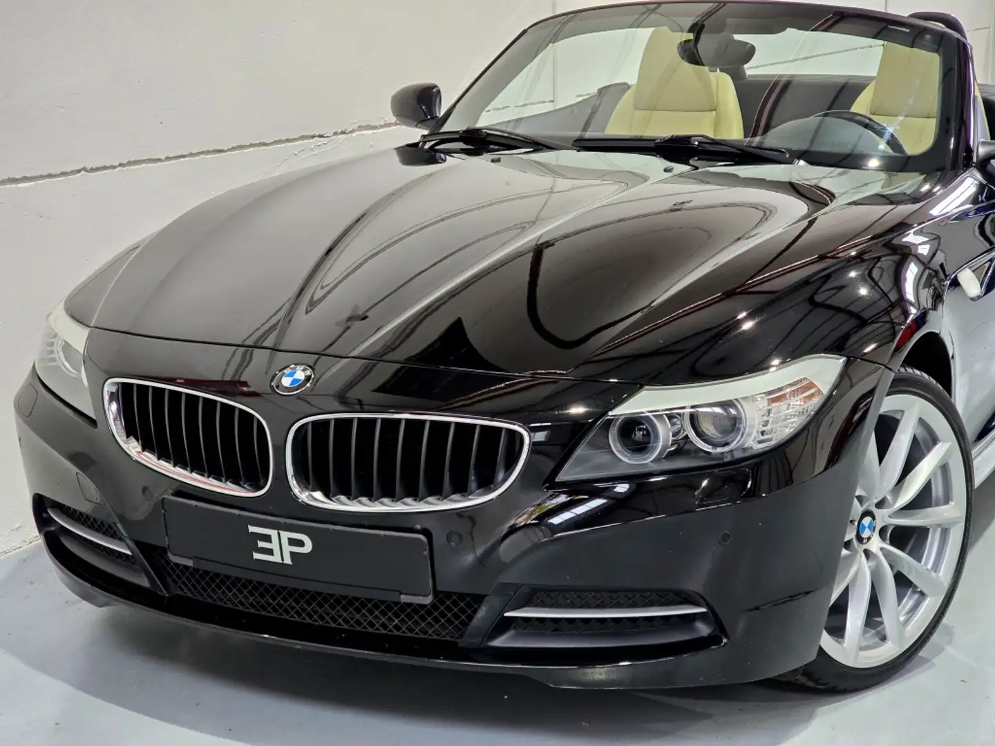 BMW Z4 sDrive23iA Negro - 2