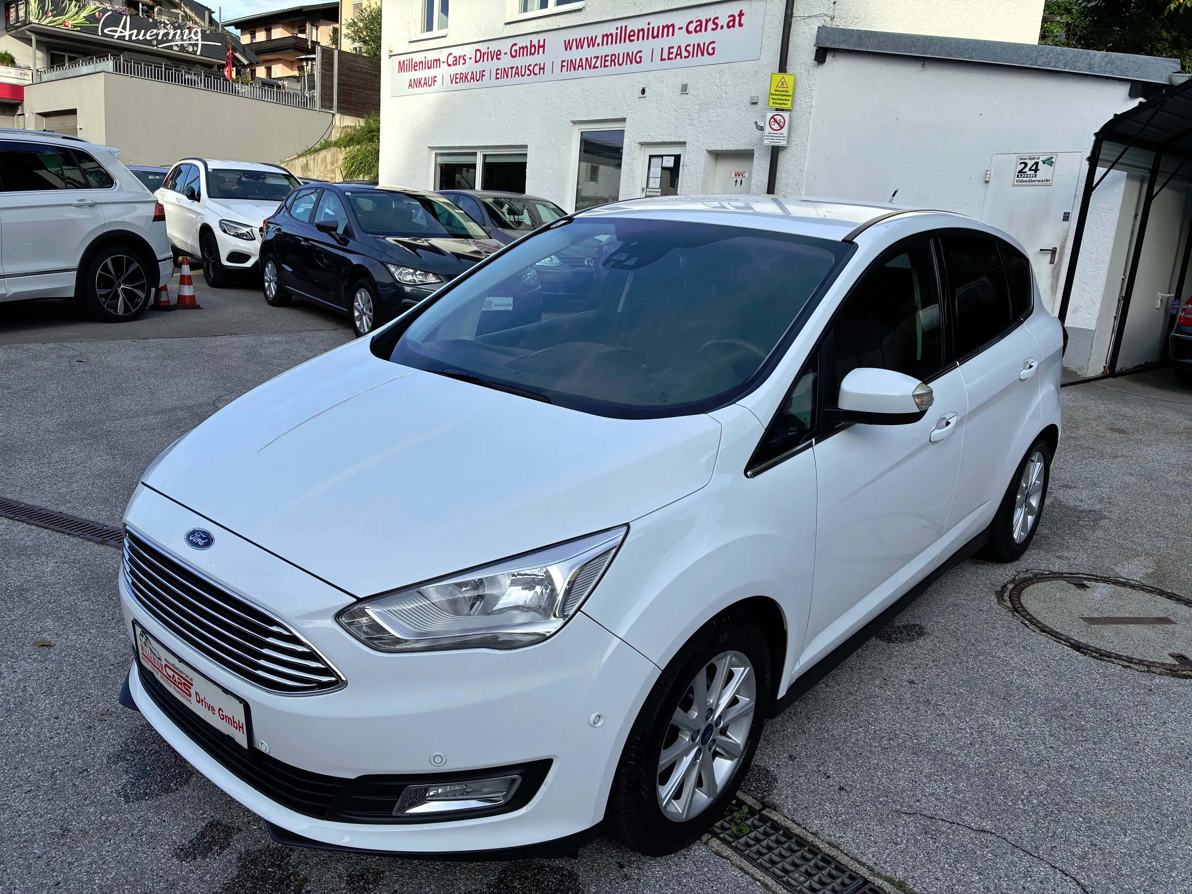 Ford C-Max Titanium1,5 TDCi — photo 5