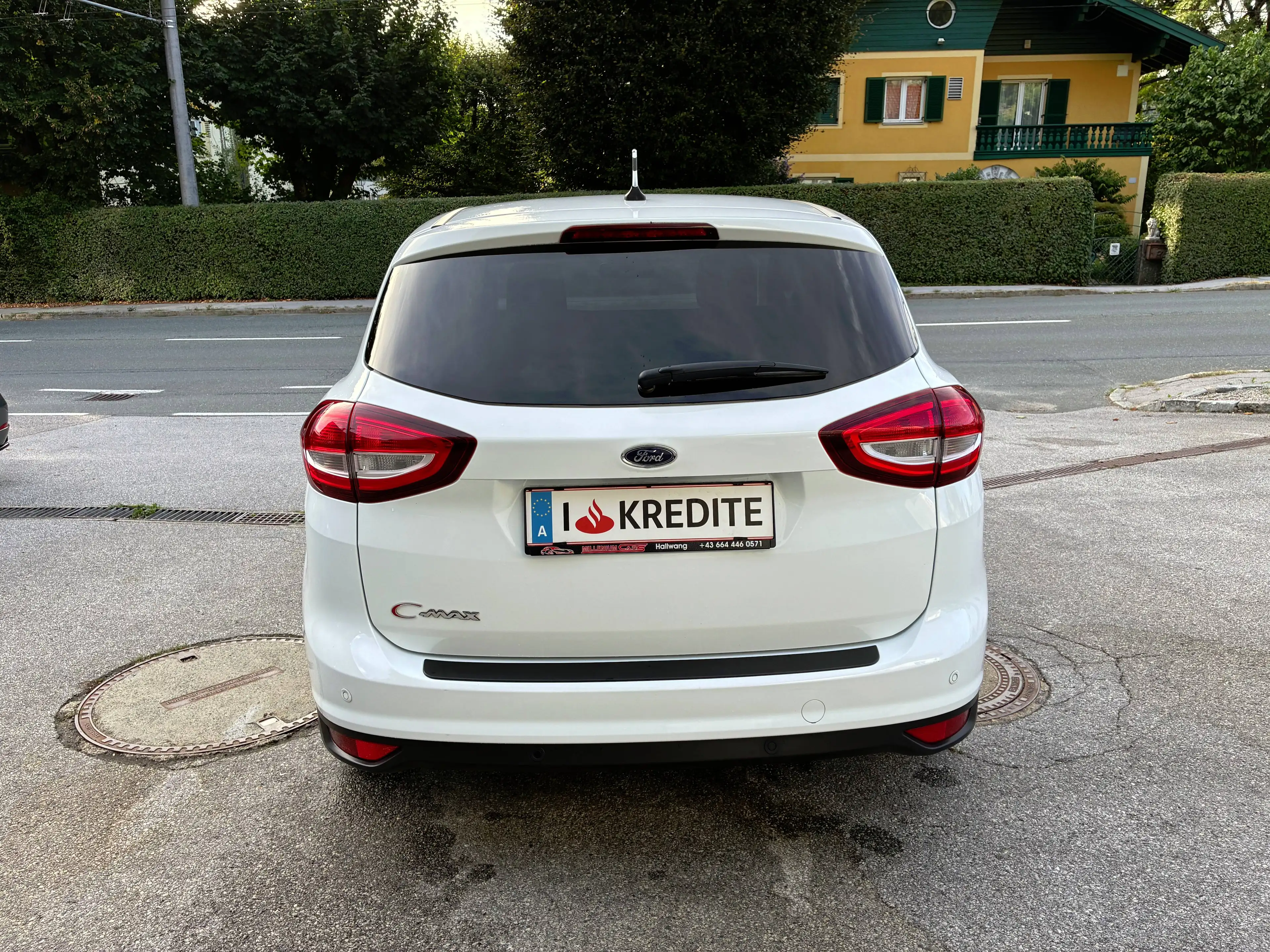Ford C-Max Titanium1,5 TDCi — photo 9