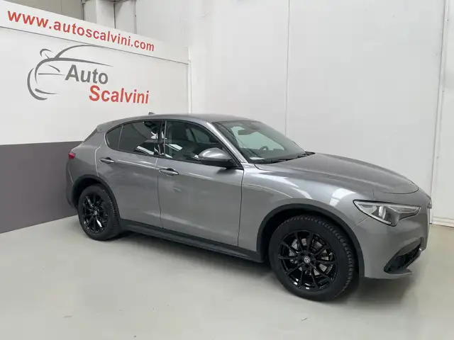 Alfa Romeo Stelvio 2.2 Turbodiesel 210 CV AT8 Q4 Business