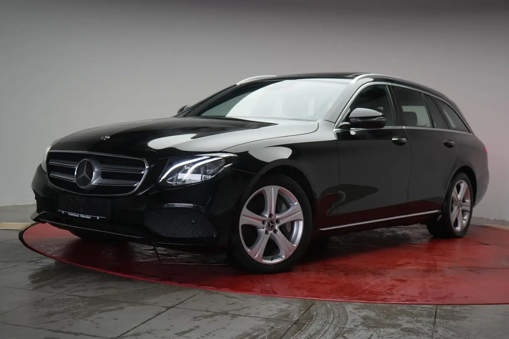 Mercedes-Benz E 350 d 4Matic T 9G-Tronic Avantgarde Distronic/ Negru - 2