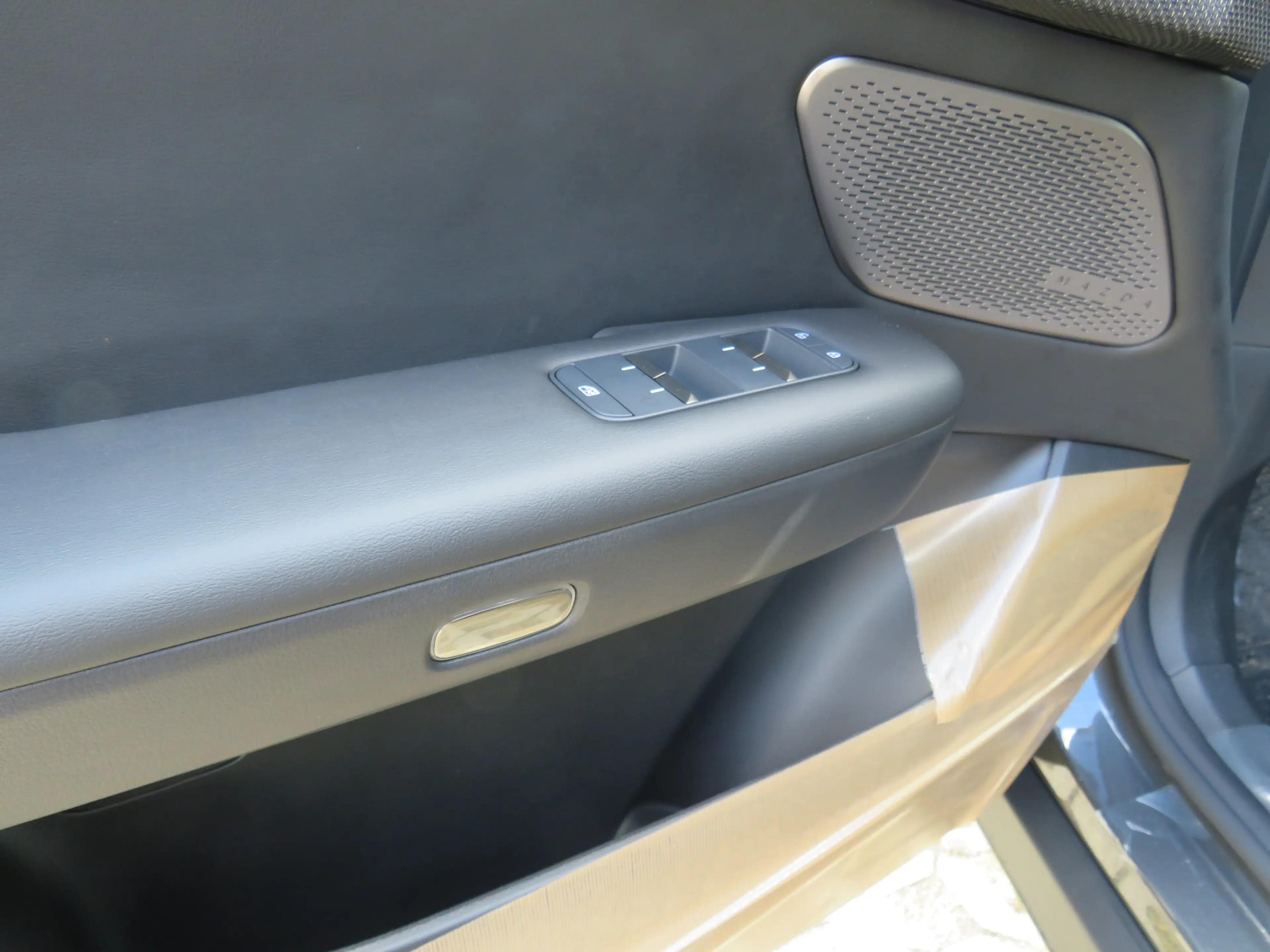 Mazda CX-6e NAVI PANO LED HEAD UP SOUNDS.360° — photo 8