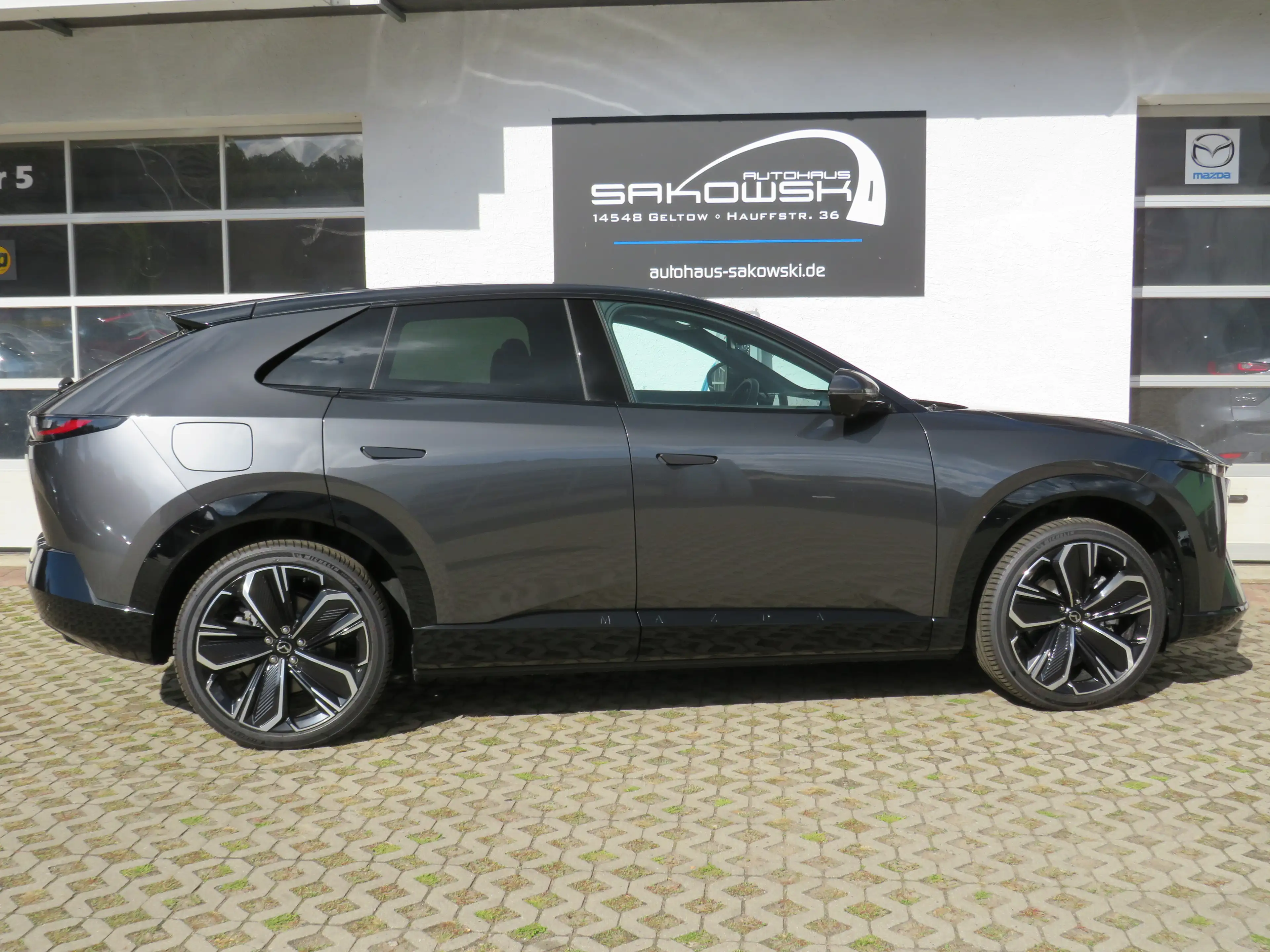 Mazda CX-6e NAVI PANO LED HEAD UP SOUNDS.360° — photo 5