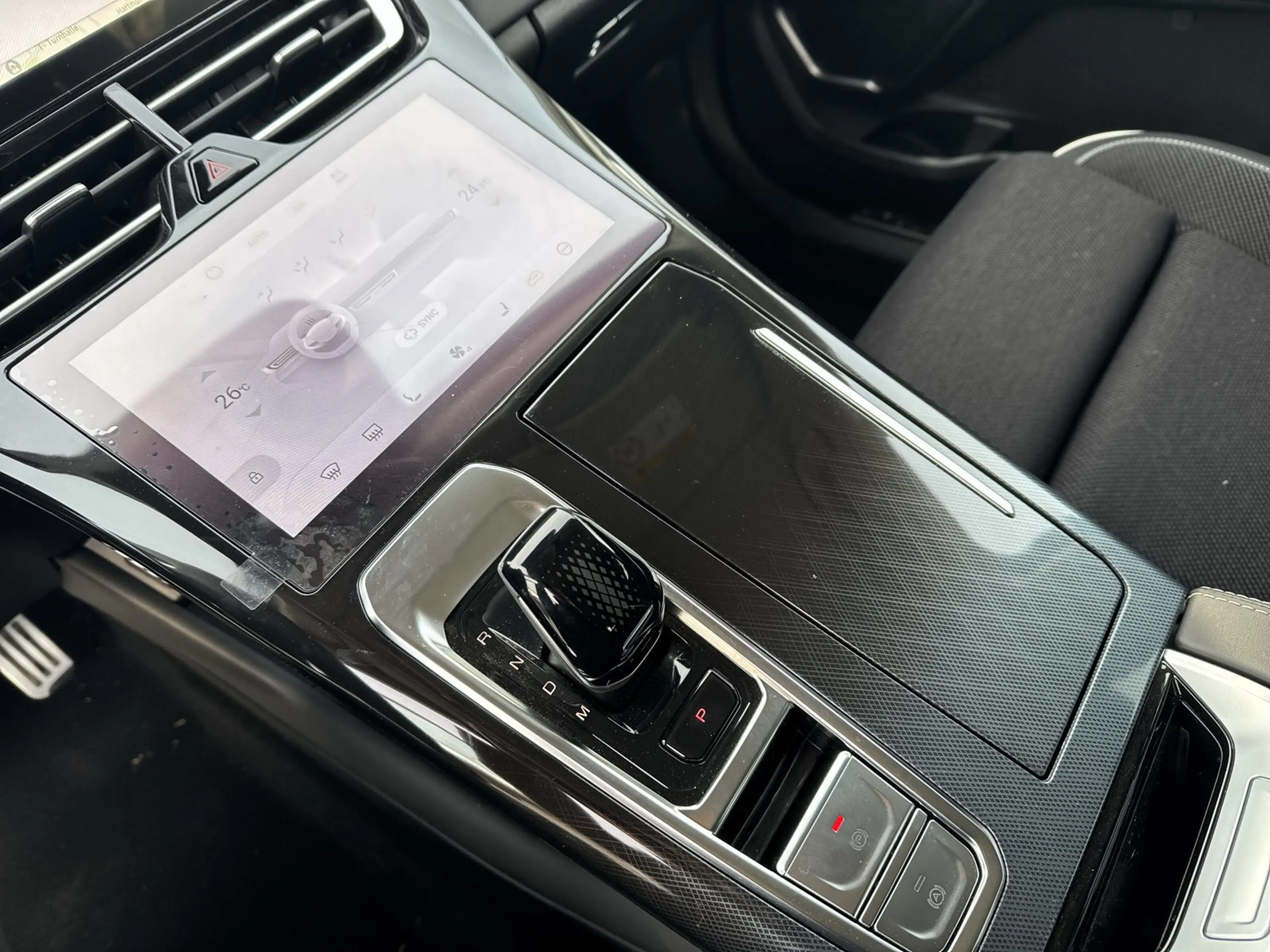 GWM WEY 05 Premium Anhängelast 2T 4WD — photo 14