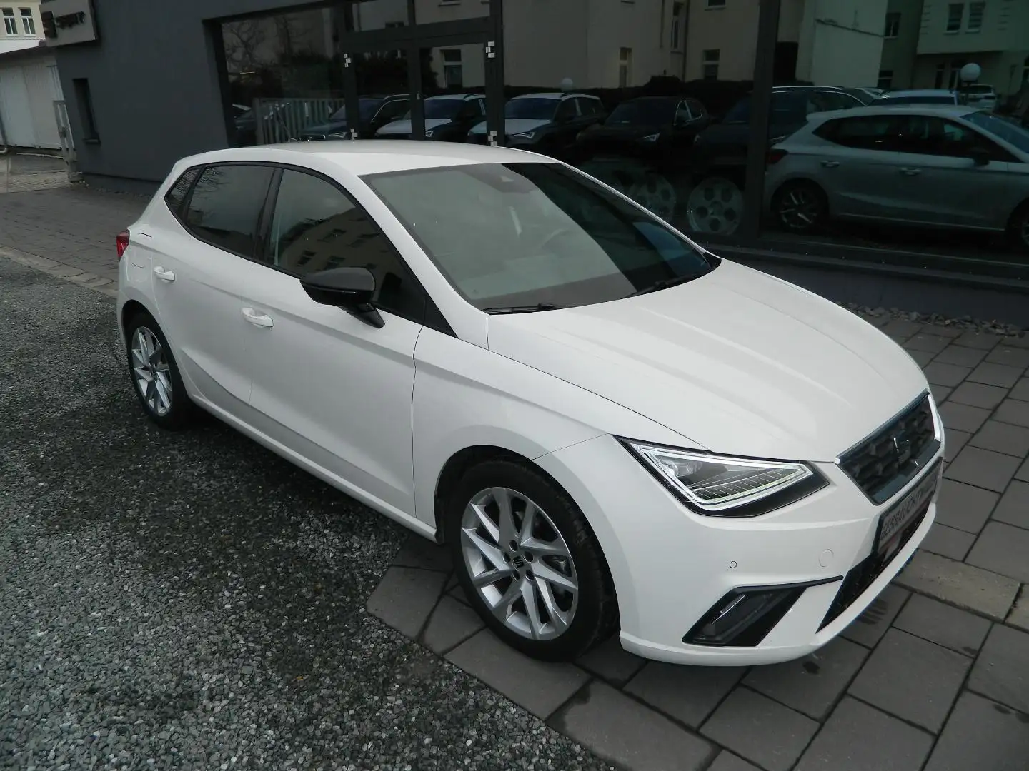 SEAT Ibiza FR 1.0 TSI DSG Voll LED/Sitzheiz/Navi/PDCv+h/Kamer Blanco - 1