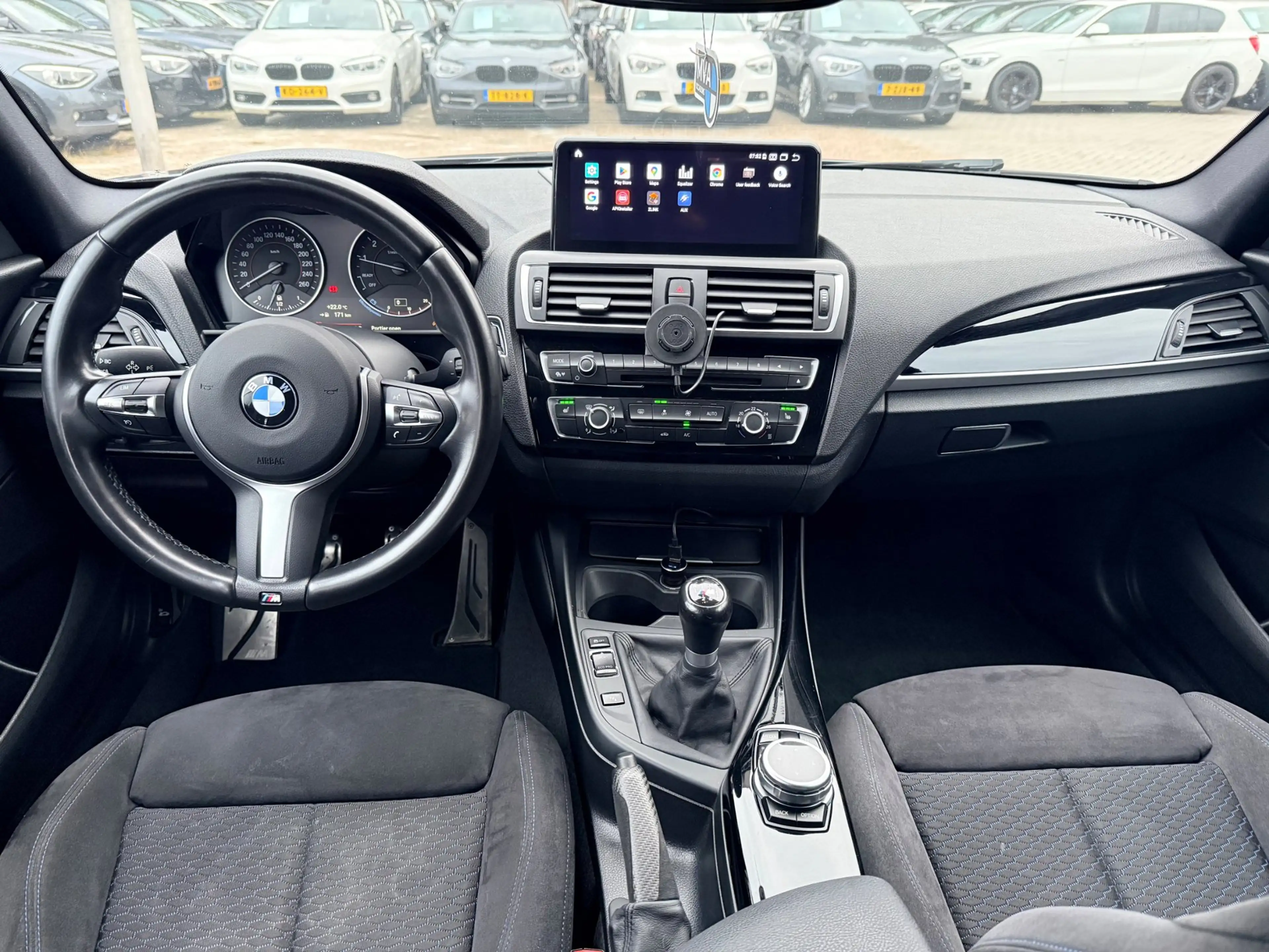 BMW 118 1-serie 118i Centennial High Executive M Sport|Car — photo 2