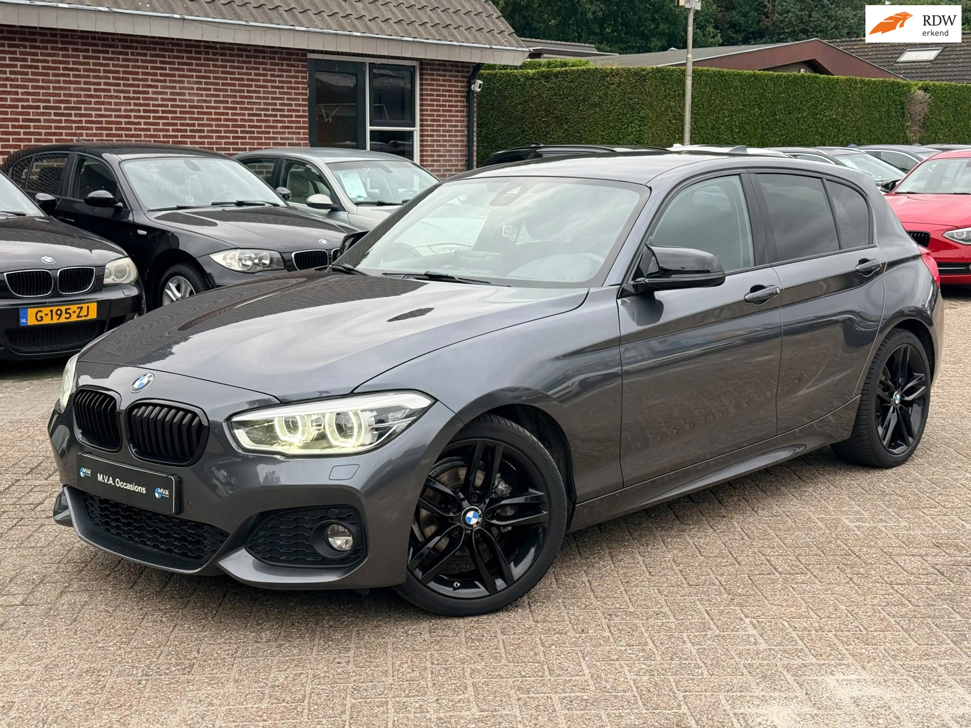 BMW 118 1-serie 118i Centennial High Executive M Sport|Car