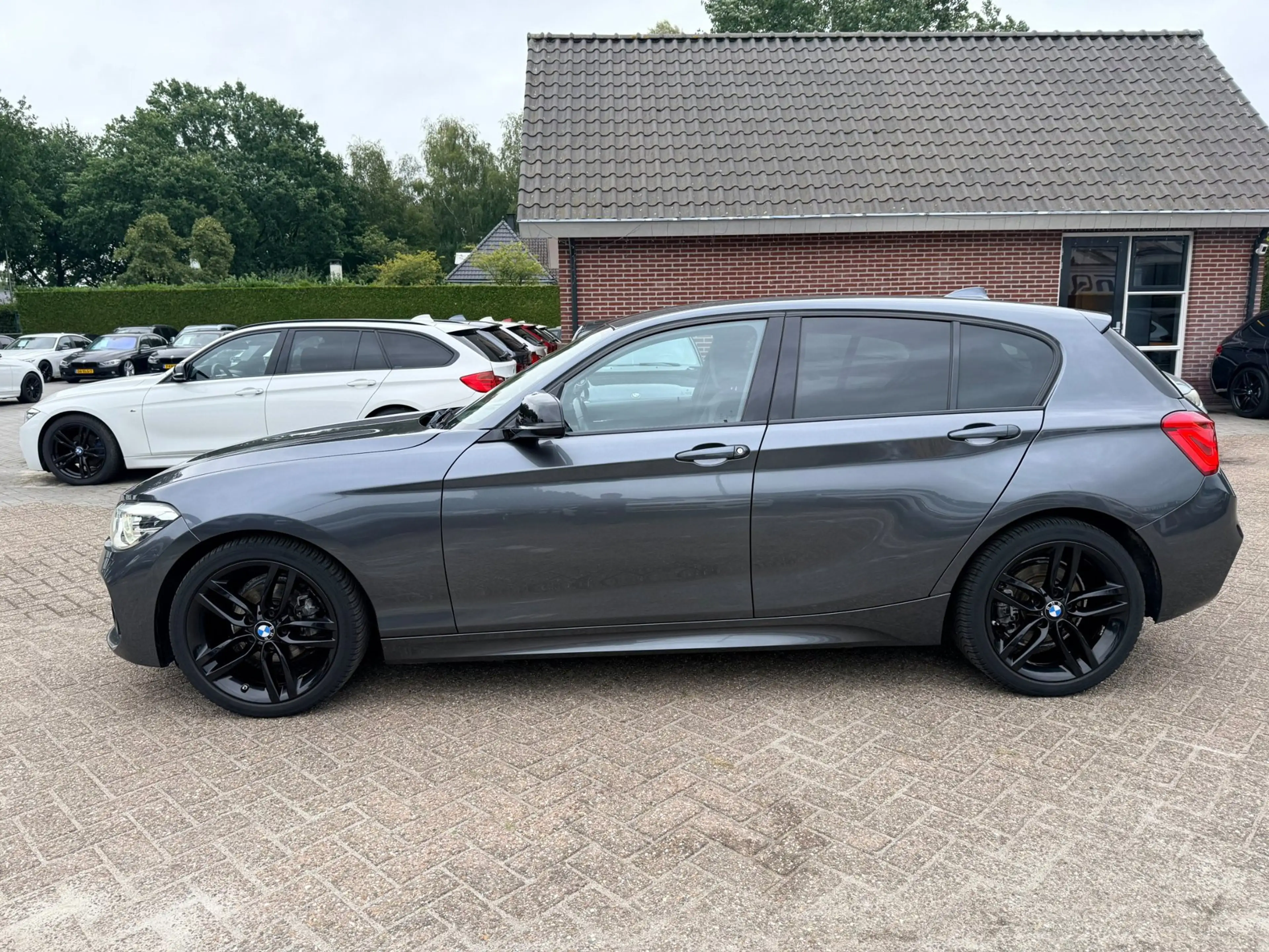 BMW 118 1-serie 118i Centennial High Executive M Sport|Car — photo 13