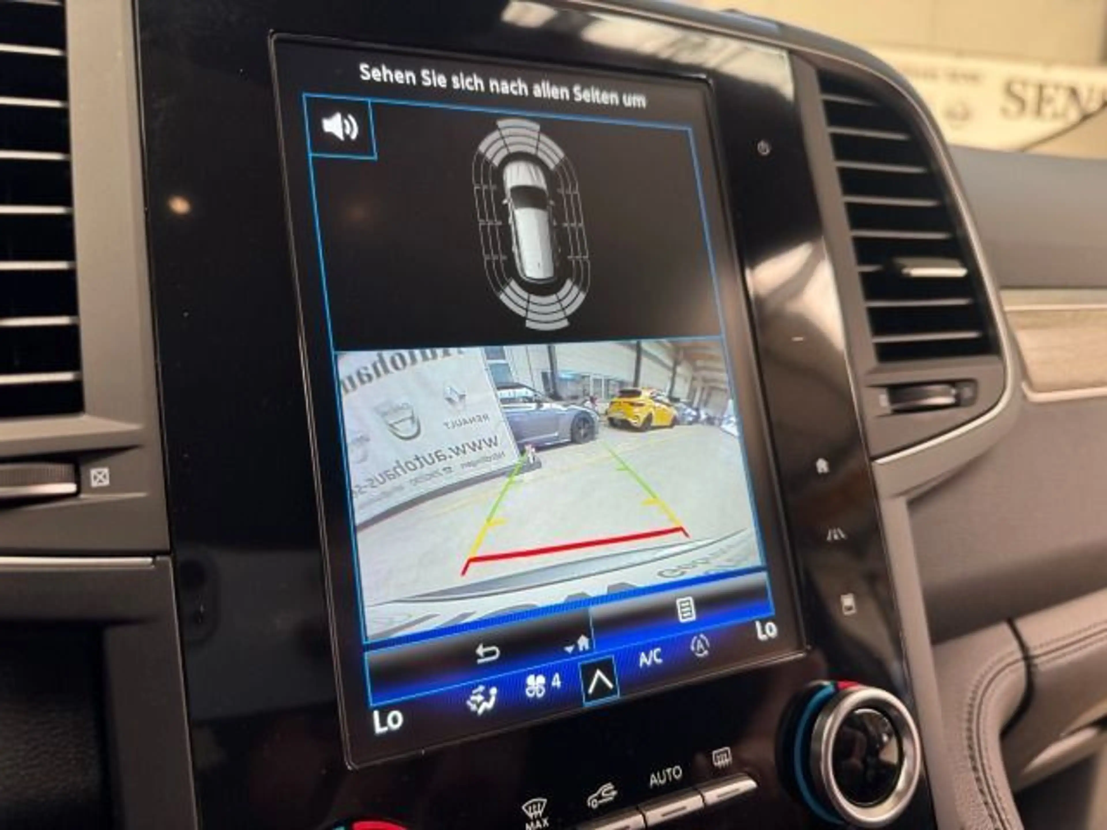 Renault Koleos 2.0BLUEdCi185 Initiale Paris 4WD — photo 13