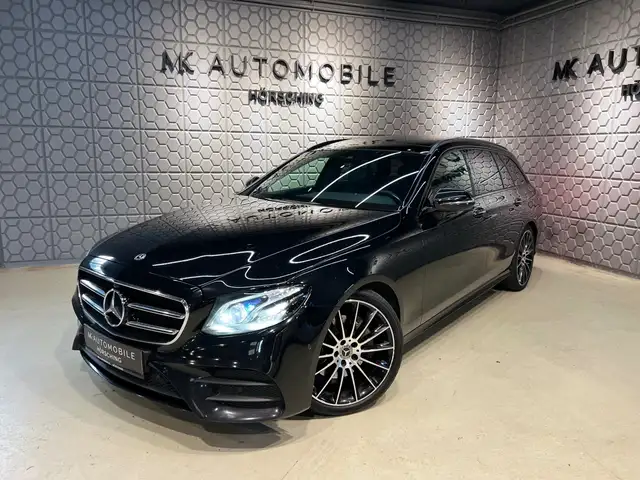 Mercedes-Benz 300 main image