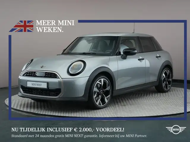 MINI Cooper C 5-Deurs 1.5 Favoured M