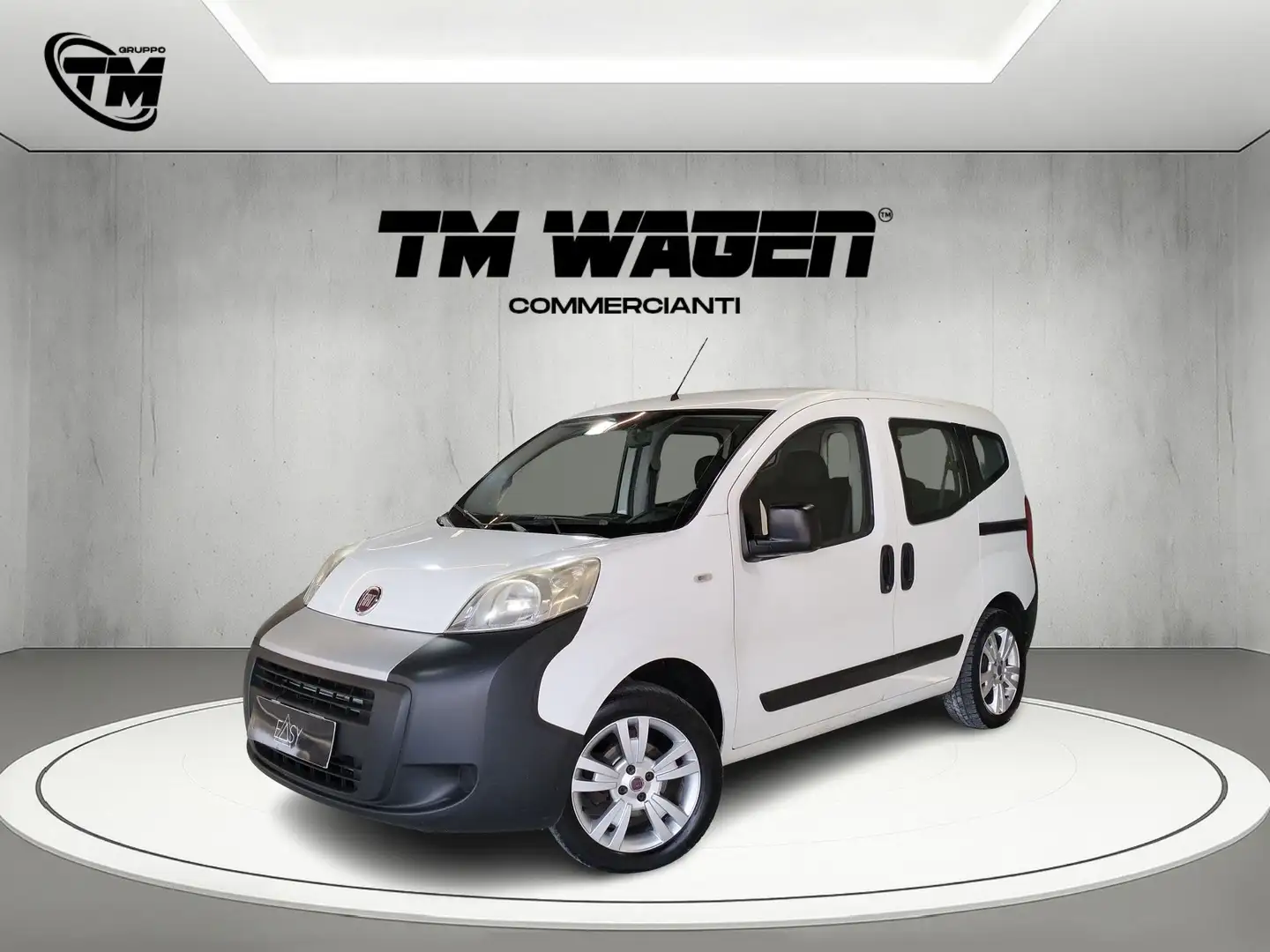 Fiat Qubo 1.4 8v natural power Dynamic 70cv E6 - 1
