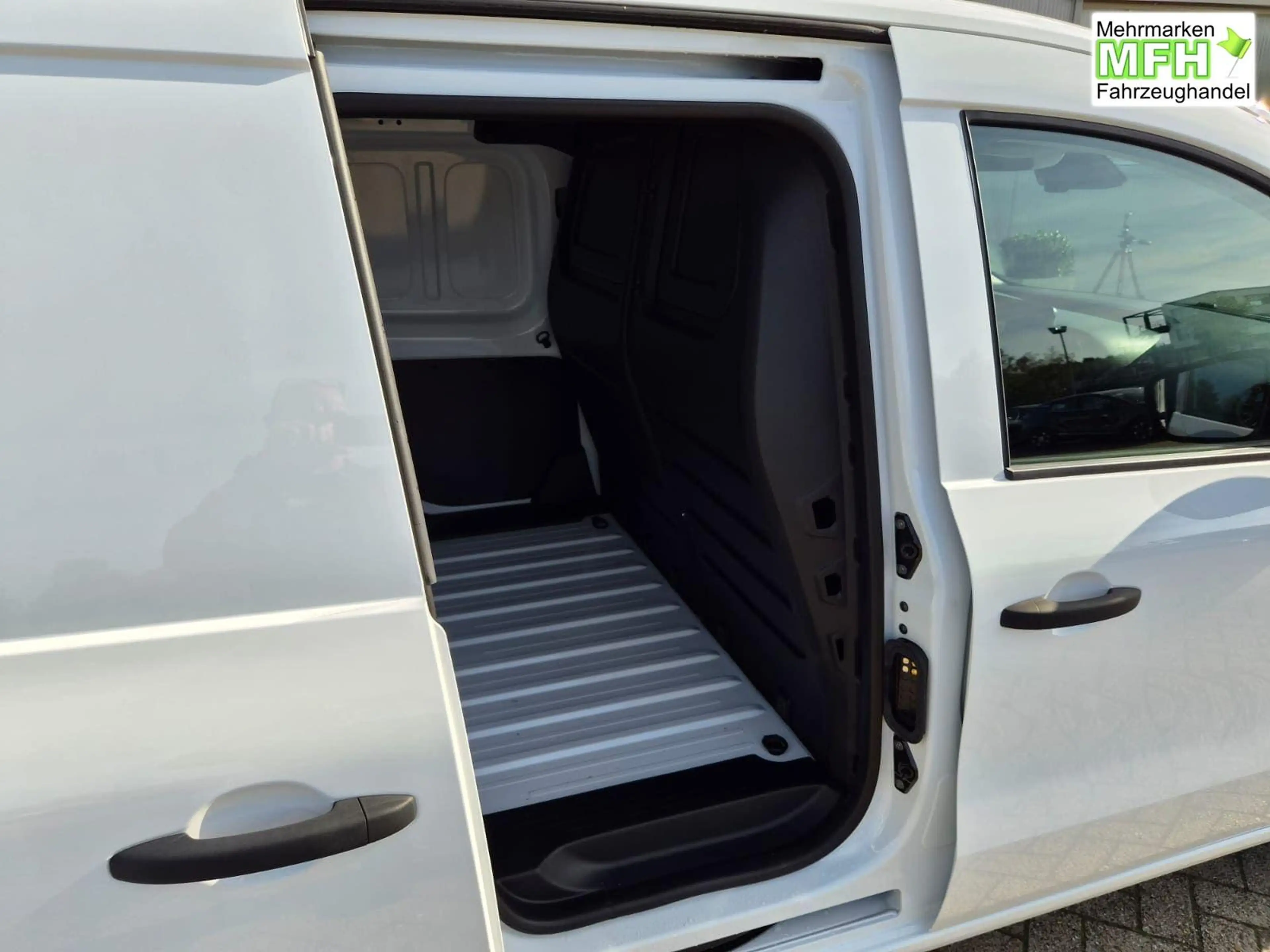 Mercedes-Benz Citan 108 PRO L1 1.5 CDI 75PS 2-Sitzer Klima Bluetoot... — photo 11