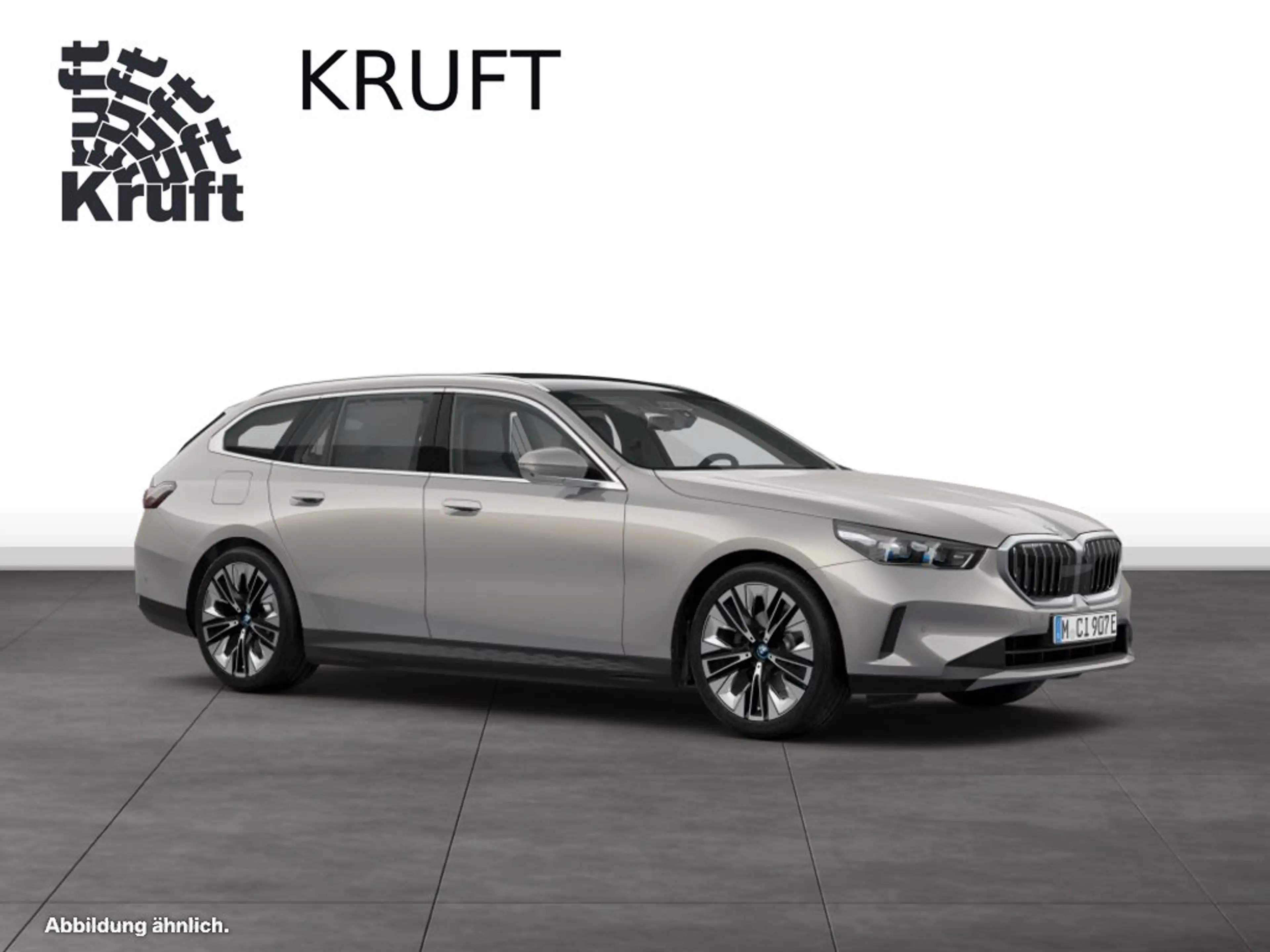BMW 530 e xDrive Touring PANO+AHK+KOMFORTSITZE+DA PLUS+PA — photo 10