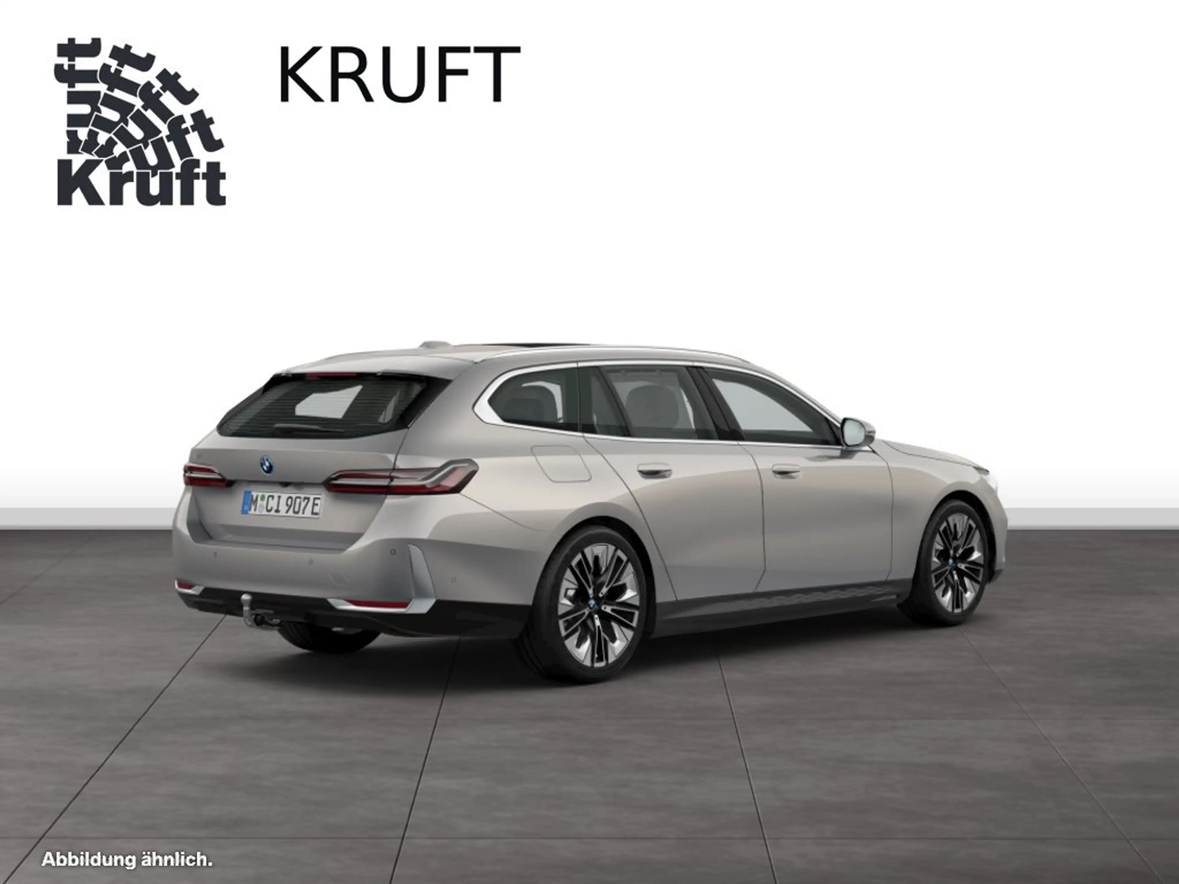 BMW 530 e xDrive Touring PANO+AHK+KOMFORTSITZE+DA PLUS+PA — photo 3