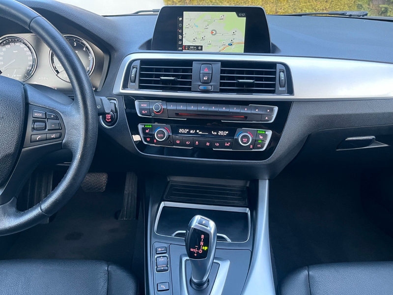 BMW 118 d AUTOMATIK*KEYLESS*LED*LEDER*VIRTUAL* — photo 15