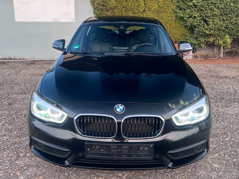 BMW 118 d AUTOMATIK*KEYLESS*LED*LEDER*VIRTUAL* — photo 2