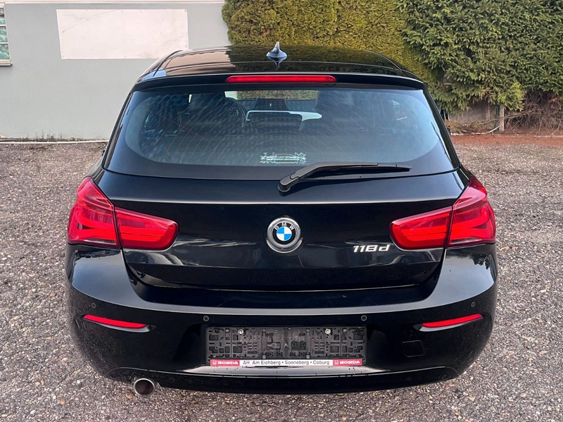 BMW 118 d AUTOMATIK*KEYLESS*LED*LEDER*VIRTUAL* — photo 7