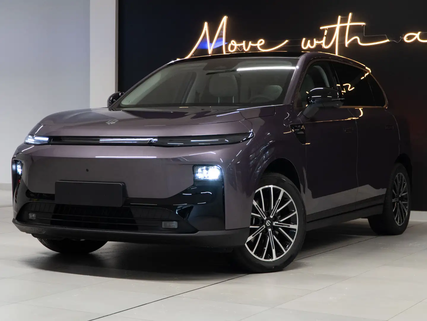 Leapmotor B10 Design Violett - 1