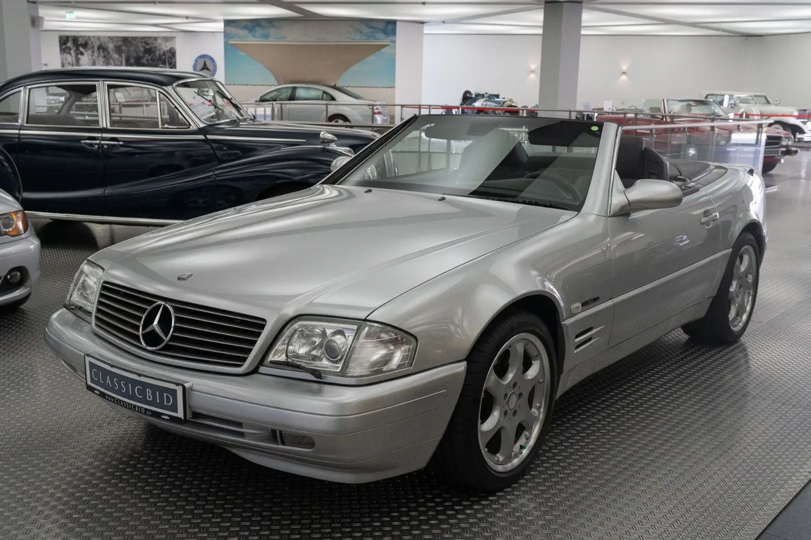 Mercedes-Benz SL 320 "SL Edition" Серебристый - 1