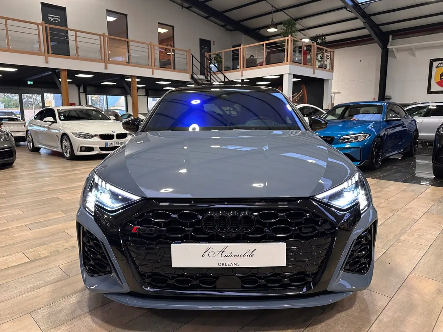 Audi RS3 Quattro 2.5L TFSI 400 ch / Freins Céramiques / OPT Gris - 2