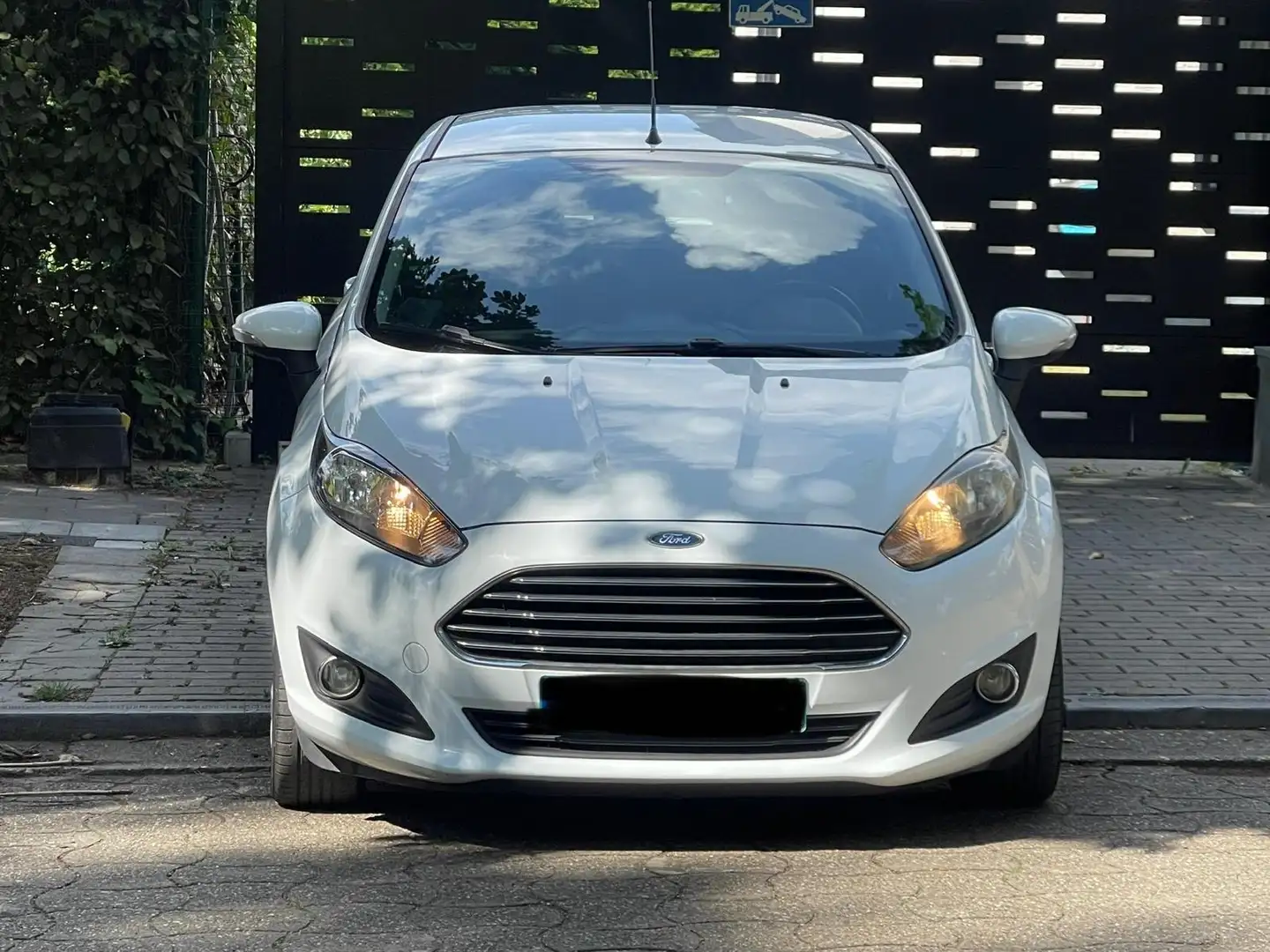 Ford Fiesta 1.0i Champions Edition Plus - 2