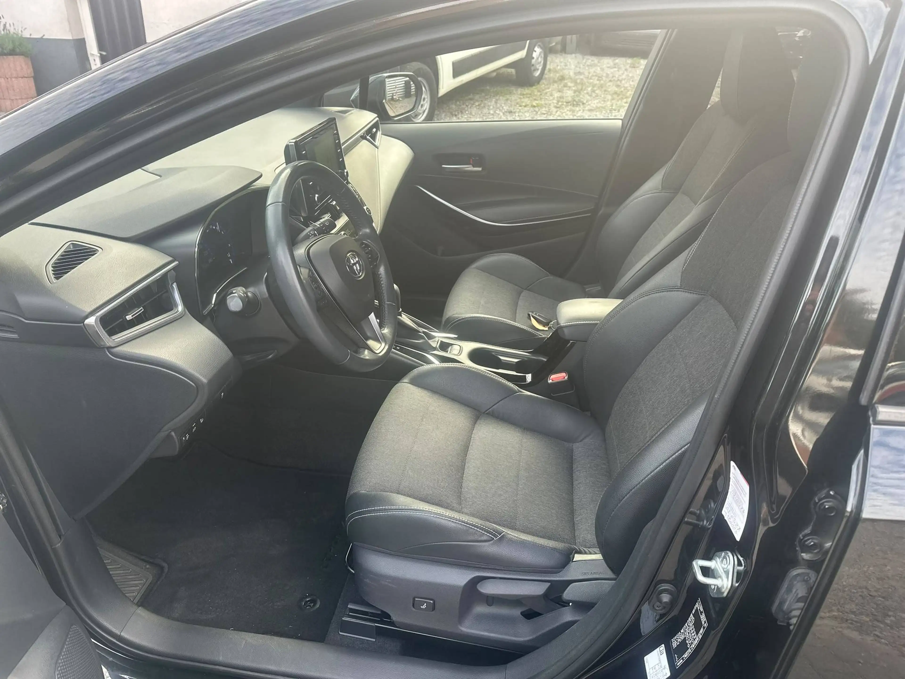 Toyota Corolla Corolla SW Hybrid 1.8 Dynamic GPF e-CVT — photo 13